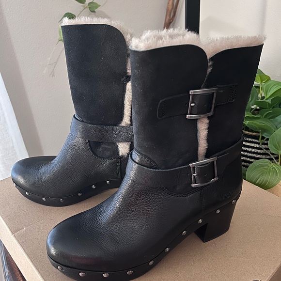 UGG Shoes - UGG Brea Black Shearling-Lined Women's Boots size 8